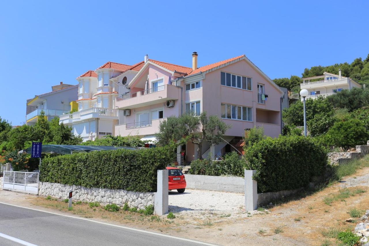 Apartments By The Sea Poljica, Trogir - 19316 산책길 외부 사진